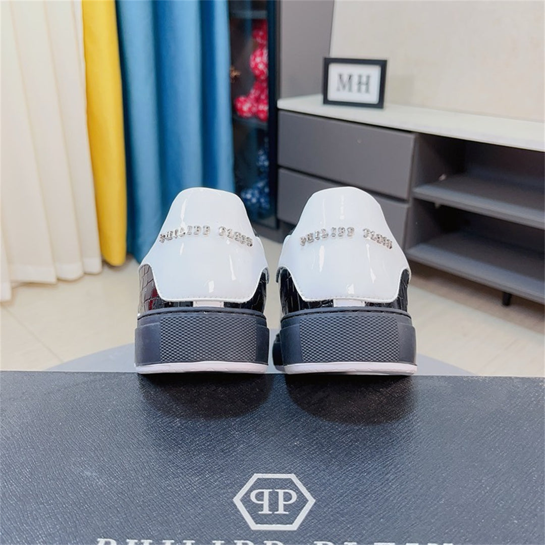 PP Casual Fashion Skull Sneakers