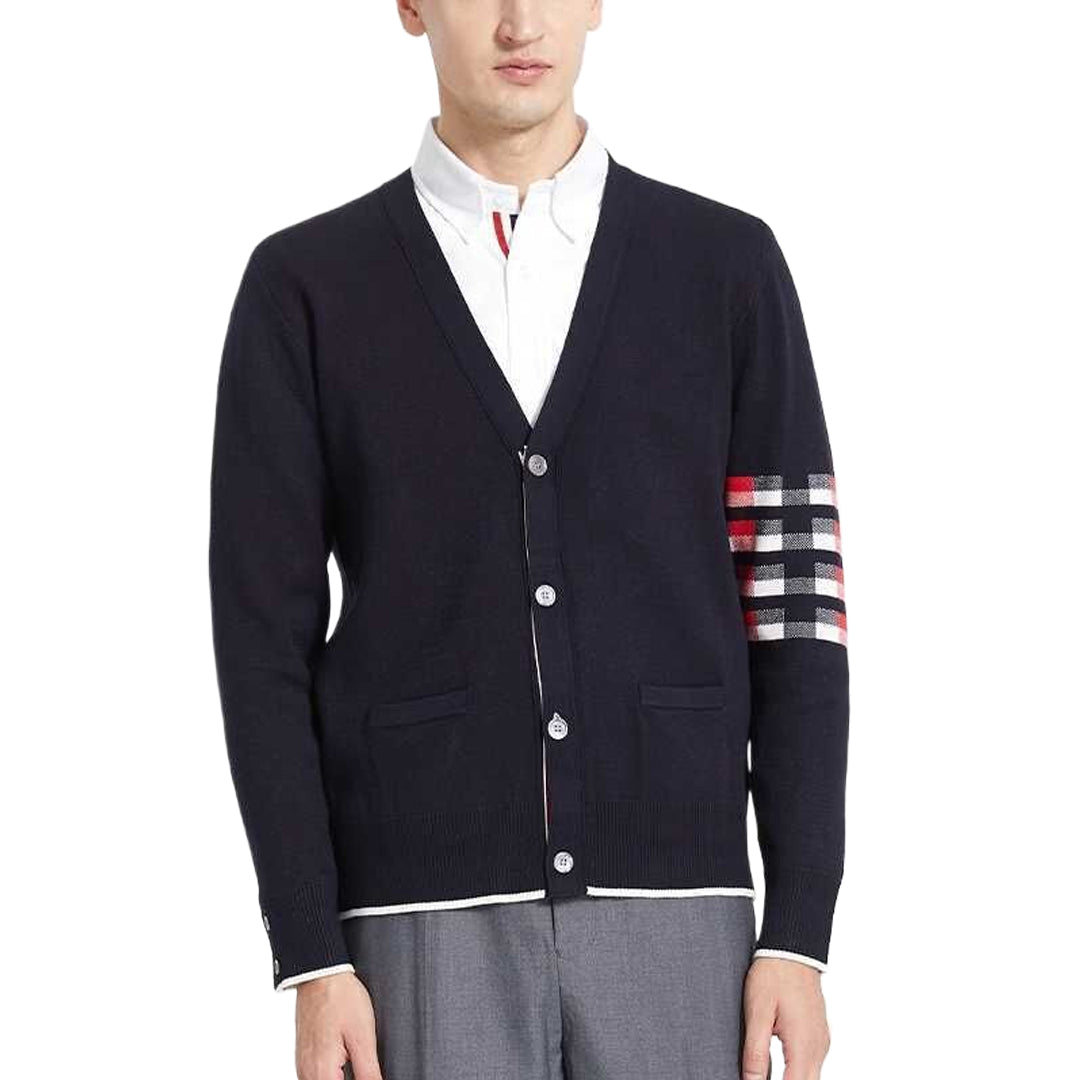 Lion Knitwear