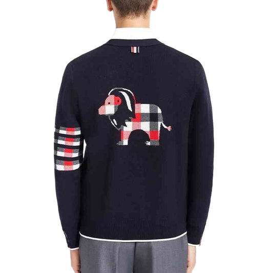 Lion Knitwear