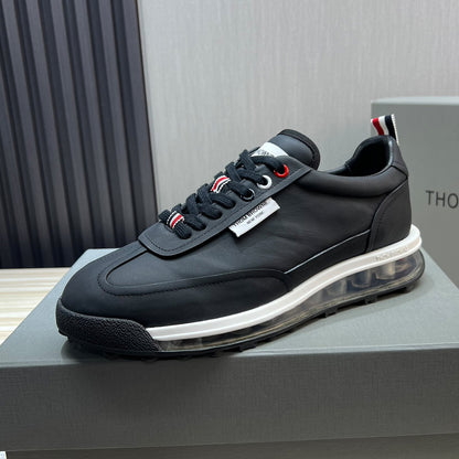Cowhide air cushion Sneaker