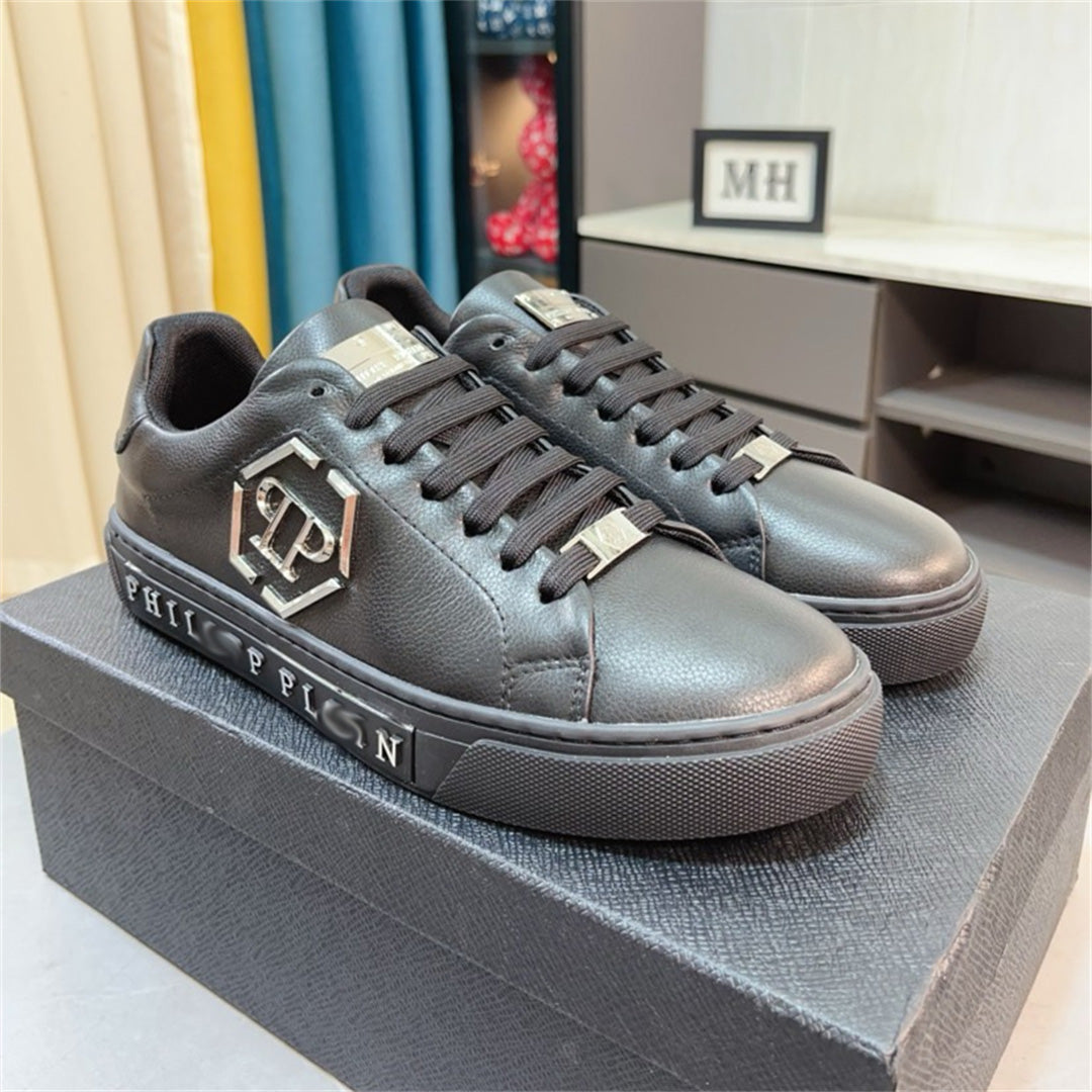PP Casual Fashion Skull Sneakers