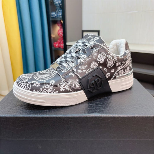 PP Casual Fashion Skull Sneakers