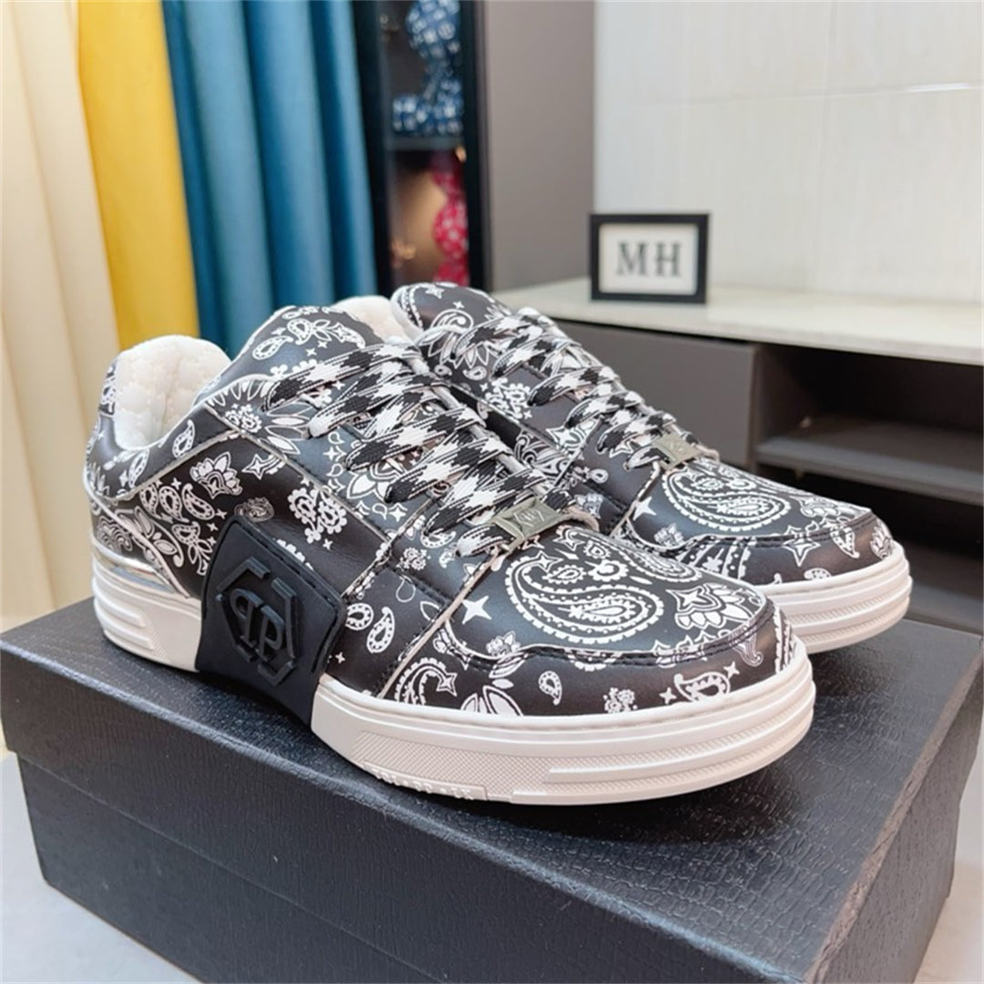 PP Casual Fashion Skull Sneakers