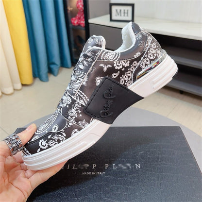 PP Casual Fashion Skull Sneakers